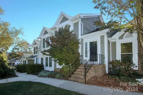 7224 Meeting St, Charlotte, NC 28210