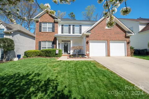 15406 Tuxford Dr, Huntersville, NC 28078