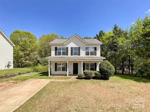 3718 Kadey Dr, Charlotte, NC 28208
