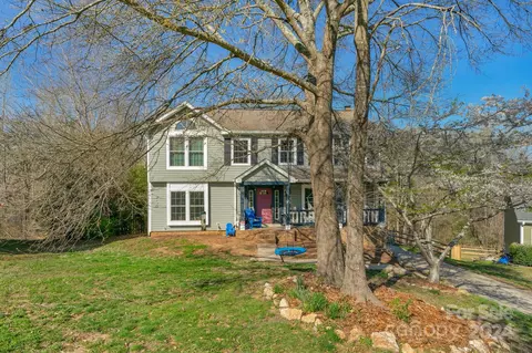 12658 Woodside Falls Rd, Pineville, NC 28134