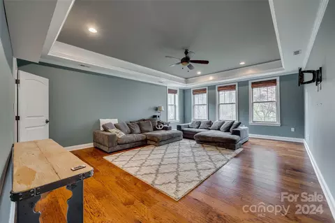 Living - 620 Pomegranate Pl, Fort Mill, SC 29708 photo 4 of 5