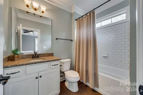 Bath - 620 Pomegranate Pl, Fort Mill, SC 29708 photo 3 of 5
