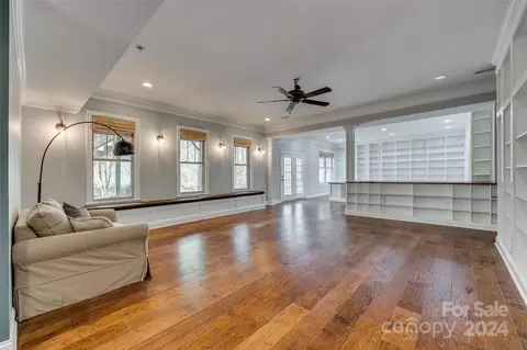 Living - 620 Pomegranate Pl, Fort Mill, SC 29708 photo 5 of 5