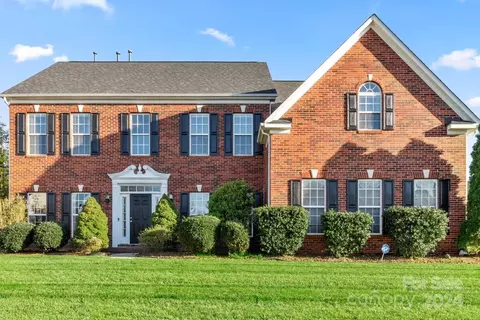 4018 Rosewater 26 Ln #26, Indian Trail, NC 28079