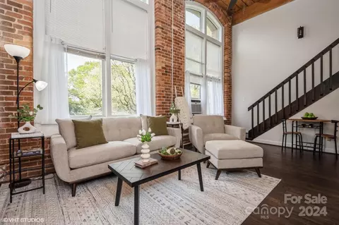 201 S Hoskins 214 Rd #214, Charlotte, NC 28208