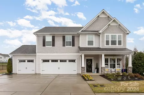 1331 Oakhurst Dr, Waxhaw, NC 28173