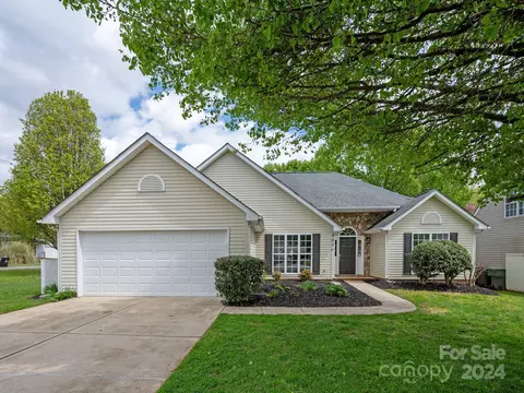 4866 Bentridge Dr, Concord, NC 28027