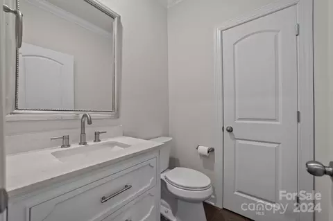Bath - 15741 Queens Trail Dr, Davidson, NC 28036 photo 1 of 7