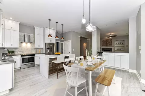 Dining - 135 Fairview Ln, Davidson, NC 28036 photo 3 of 3