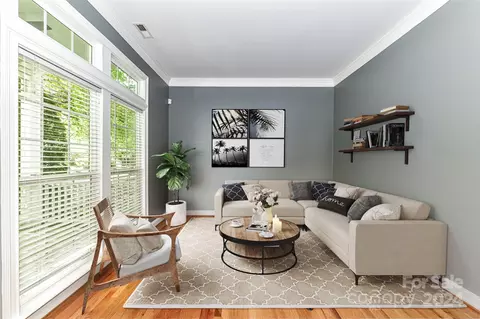 Living - 135 Fairview Ln, Davidson, NC 28036 photo 1 of 4