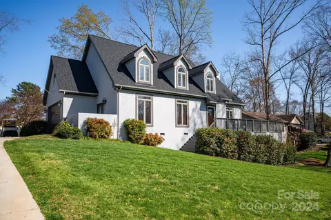 159 Spring Run Dr, Mooresville, NC 28117