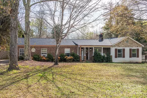 1637 York Rd, Kings Mountain, NC 28086