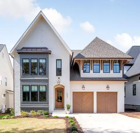 544 Melbourne Ct, Charlotte, NC 28209