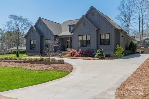 103 Alpine Dr, Lexington, NC 27292