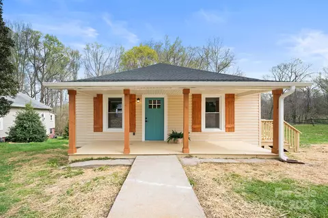 Exterior - 810 Oval St, Kannapolis, NC 28081 photo 1 of 6