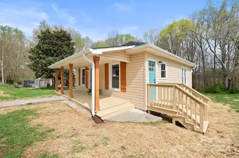 Exterior - 810 Oval St, Kannapolis, NC 28081 photo 4 of 6