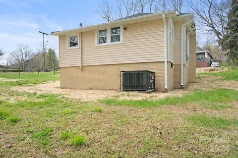 Exterior - 810 Oval St, Kannapolis, NC 28081 photo 6 of 6
