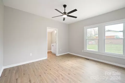 Other - 810 Oval St, Kannapolis, NC 28081 photo 3 of 7