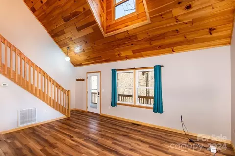 Bedroom - 346 Wyoming Dr, Sylva, NC 28779 photo 1 of 3