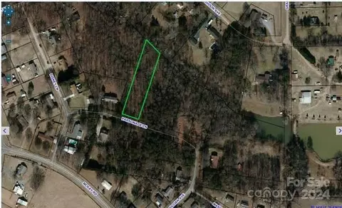 1694 Parsonage Ln, Newton, NC 28658