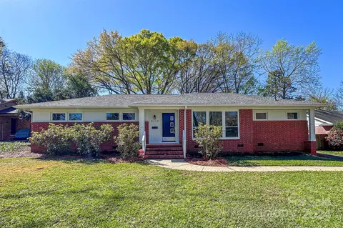 2110 Stonewood Dr, Charlotte, NC 28210