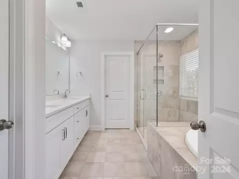Bath - 4038 Clapton Dr, Lancaster, SC 29720 photo 1 of 4