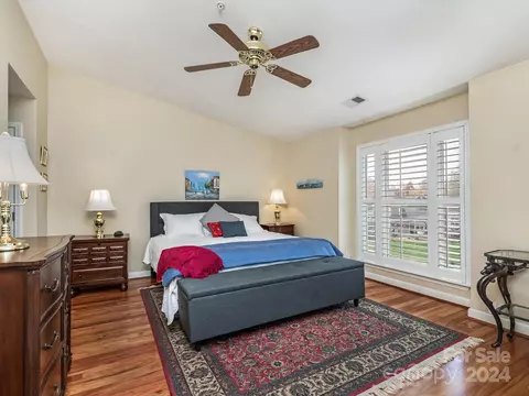 Bedroom - 18543 Harborside Dr, Cornelius, NC 28031 photo 3 of 4