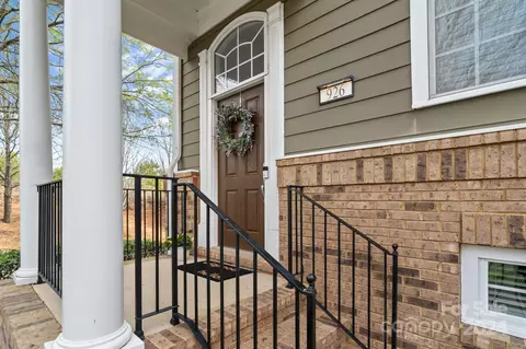 Exterior - 926 Lyndley Dr, Fort Mill, SC 29708 photo 4 of 7