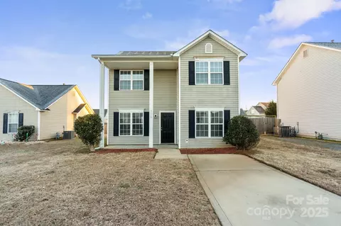 5810 Bridgeway Dr, Indian Trail, NC 28079