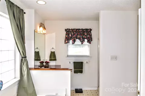 Bath - 5713 Griffith Rd, Monroe, NC 28112 photo 2 of 3