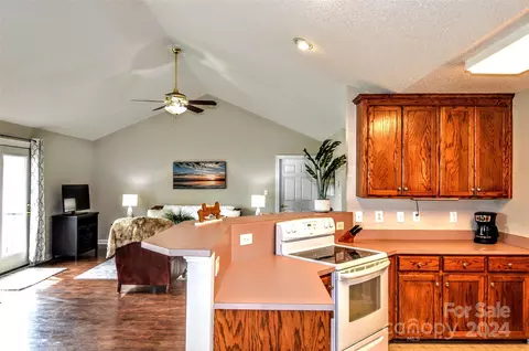 Kitchen - 5713 Griffith Rd, Monroe, NC 28112 photo 2 of 6