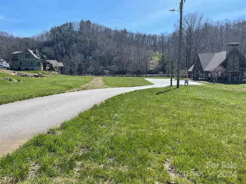 Chimney Stone Drive, Cullowhee, NC 28723 photo 8