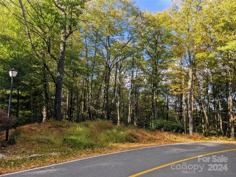 2728 High Ridge Ln, Blowing Rock, NC 28605