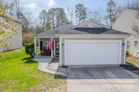 3417 Market View Dr, Davidson, NC 28036