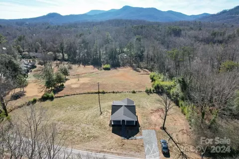 View/Area - 979 Howard Gap Rd, Tryon, NC 28782 photo 1 of 5