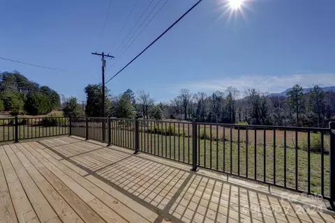 Exterior - 979 Howard Gap Rd, Tryon, NC 28782 photo 6 of 9