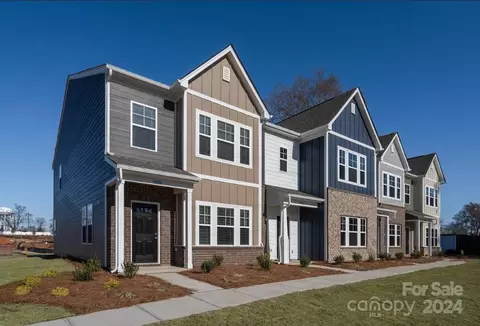 1175 Foundry 2020202 Dr #202/0202, Gastonia, NC 28054
