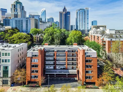 224 N Poplar 3 St #3, Charlotte, NC 28202