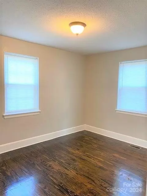 Other - 520 3rd St, Cheraw, SC 29520 photo 2 of 10