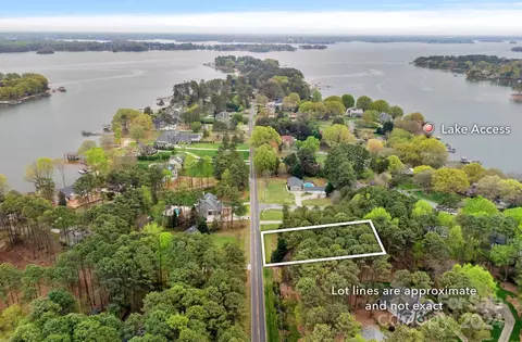 488 Isle Of Pines Rd, Mooresville, NC 28117