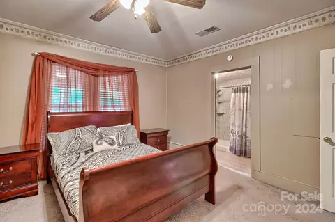 Bedroom - 304 Chestnut St, Bethune, SC 29009 photo 3 of 5