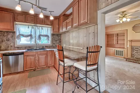Kitchen - 304 Chestnut St, Bethune, SC 29009 photo 2 of 6