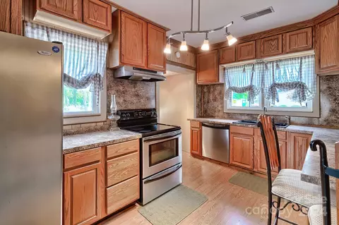 Kitchen - 304 Chestnut St, Bethune, SC 29009 photo 3 of 6