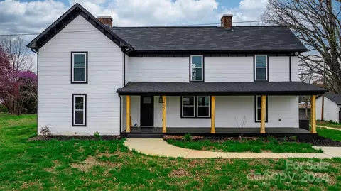 2465 Cat Square Rd, Vale, NC 28168