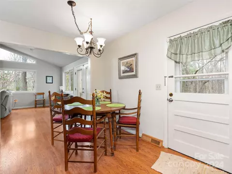 Dining - 2599 Thickety Rd, Clyde, NC 28721 photo 2 of 2