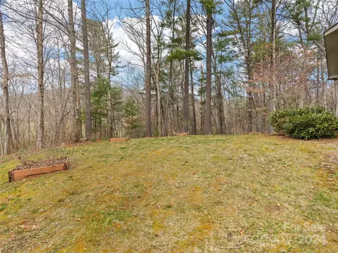Exterior - 2599 Thickety Rd, Clyde, NC 28721 photo 8 of 10