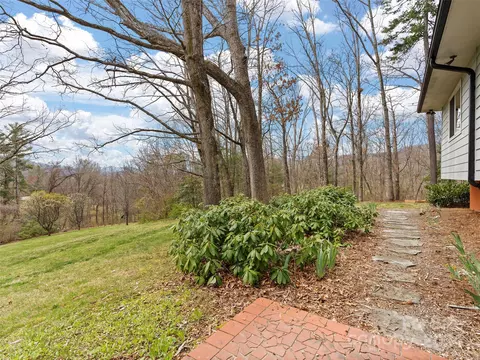 Exterior - 2599 Thickety Rd, Clyde, NC 28721 photo 5 of 10