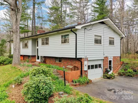 2599 Thickety Rd, Clyde, NC 28721