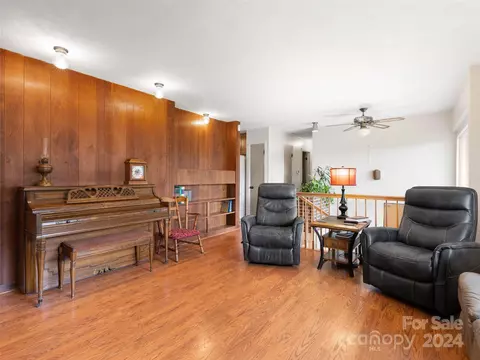 Living - 2599 Thickety Rd, Clyde, NC 28721 photo 6 of 9