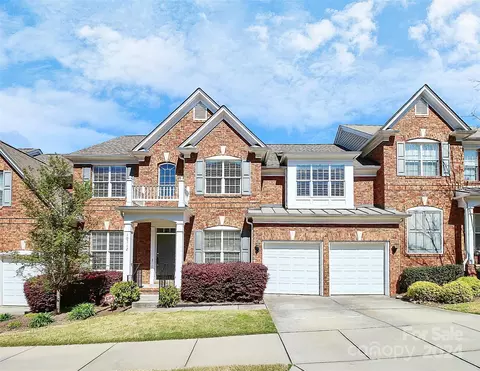 10712 Rogalla Dr, Charlotte, NC 28277